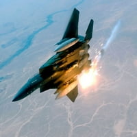 F-15E Strike Eagle pop bahu za vrijeme borbenih vrsta plakata za print Stocktrek Images