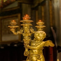 Zlatni anđeo statuu Santa Maria Maggiore-Rim-Italija izgrađena je 422-432-u čast Bogorkovi Mary od William Perryja