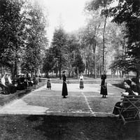 Pennsylvania: Tenis, 1905. Nennis u školi za djevojke Pennsylvania. Poster Print by