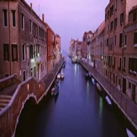 Zgrade uz kanal, kanal Cannaregio, Venecija, Italija Poster Print